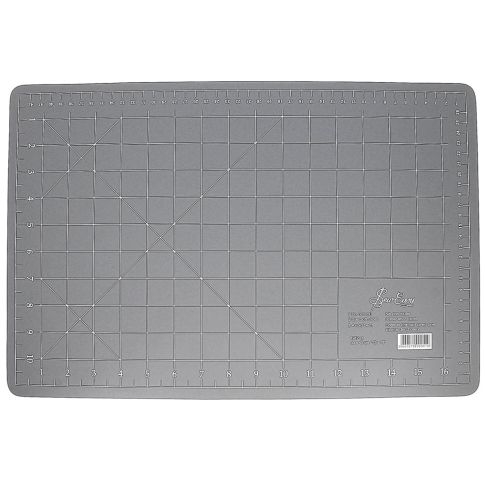 Planche de découpe PVC Sew Easy gris - 45 x 30 cm
