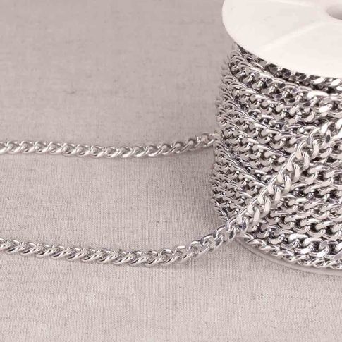 Chaîne 100 % aluminium 7 mn Argent x 1m