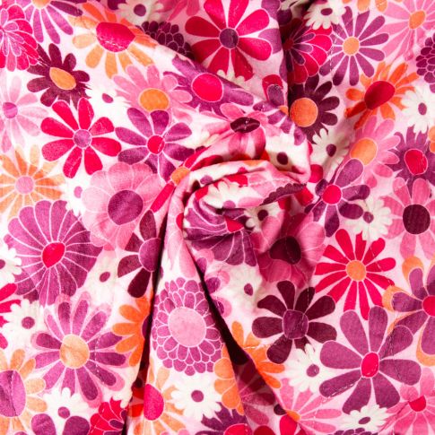 Tissu Velours Matelassé digital Fleurs roses sur fond Rose fuchsia