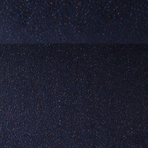 Tissu Fausse fourrure Mouton Toundra moucheté Rouge sur fond Bleu marine