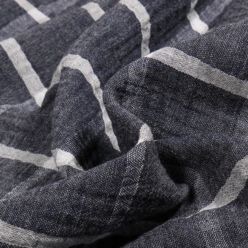 Tissu Double gaze à carreaux Oliver sur fond Bleu marine
