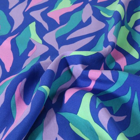 Tissu Viscose EcoVero Flammes Tropicales sur fond Bleu roi