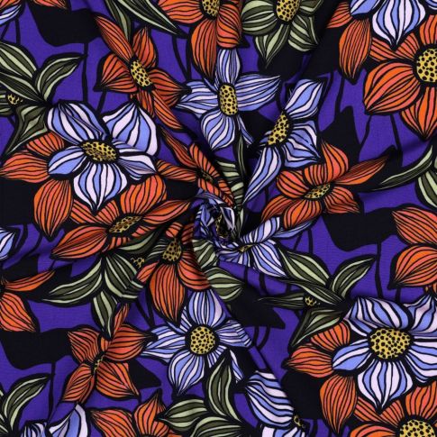 Tissu Viscose EcoVero tapis fleurs Bleu cobalt, Vert et Orange sur fond Noir