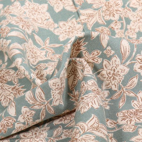 Tissu Viscose extensible  Karinia sur fond Vert d'eau