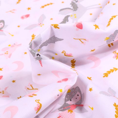 Tissu Coton imprimé Fées et licornes sur fond Blanc