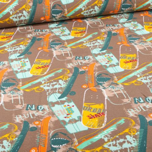 Tissu Sweat envers minky Bio Skate city sur fond Taupe