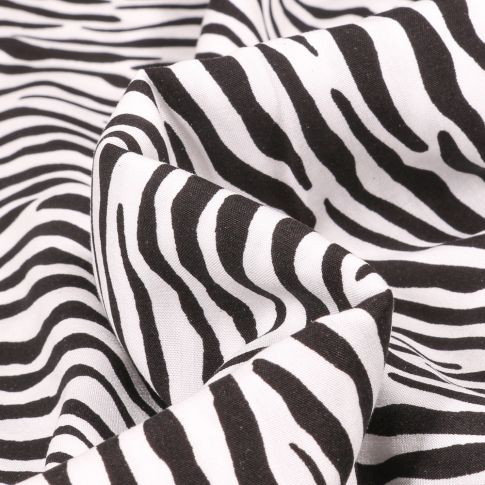 Tissu Viscose  Zébra sur fond Blanc