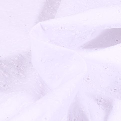 Tissu Coton lavé Brodé Fleuris sur fond Blanc