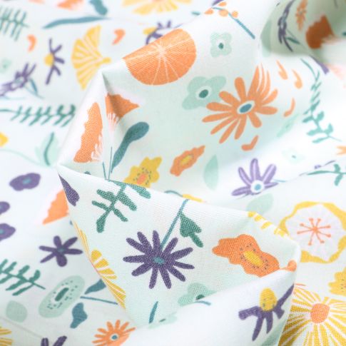 Tissu Coton imprimé Bio Fleurs des champs sur fond Vert menthe