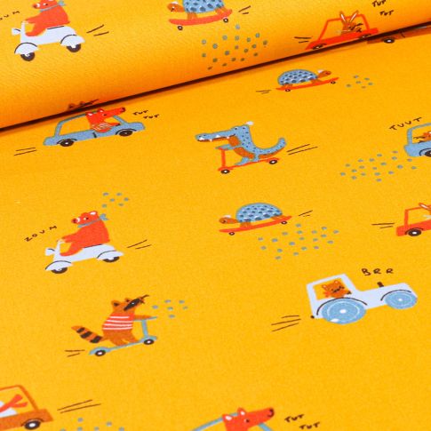 Tissu Coton imprimé Animaux skate et trottinette sur fond Jaune