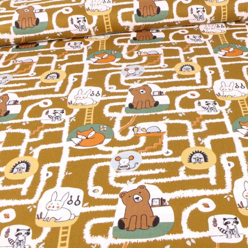 Tissu Coton imprimé Bio Labyrinthe et animaux sur fond Marron