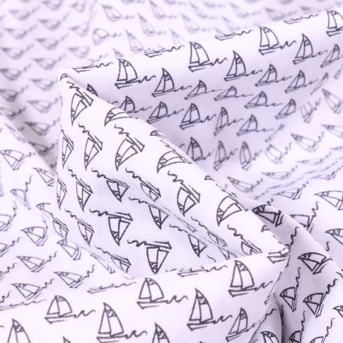Tissu Coton imprimé extensible Voiliers sur fond Blanc