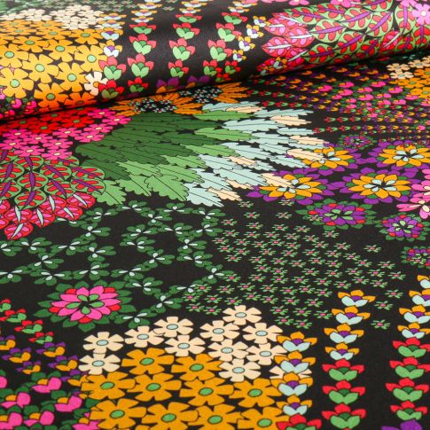 Tissu Satin Even sur fond Noir