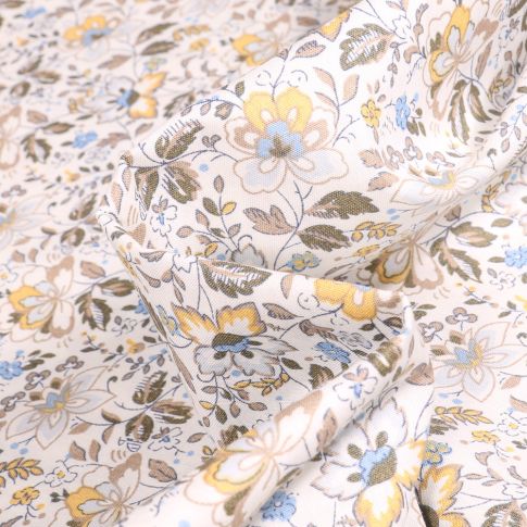 Tissu Coton popeline imprimé Julietta jaune sur fond Blanc
