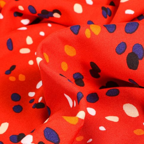 Tissu Viscose Paint sur fond Rouge