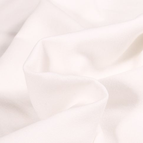 Tissu Voile de Coton Texturée sur fond Blanc