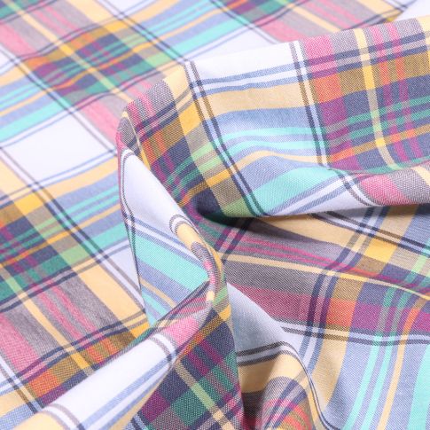 Tissu Chemise  Carreaux n°10 sur fond Bleu ciel