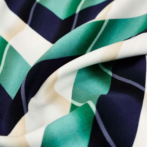 Tissu Viscose Twill Lilou sur fond Vert