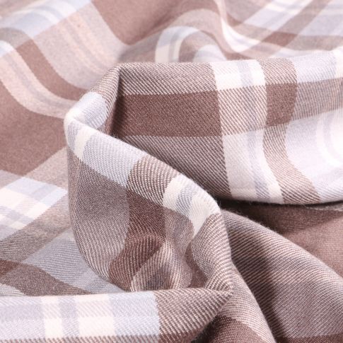 Tissu Tartan Ecossais  British sur fond Marron chocolat