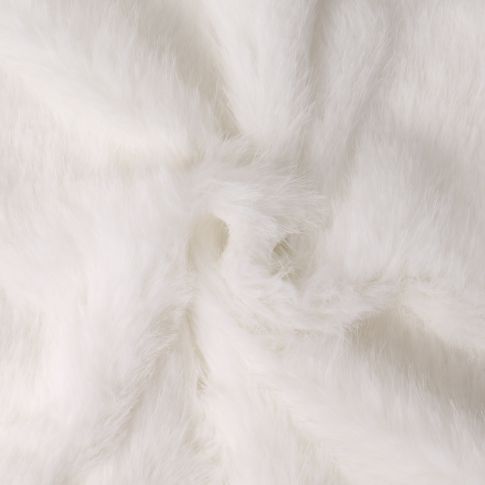 Tissu Fausse fourrure  poils long Olga sur fond Blanc
