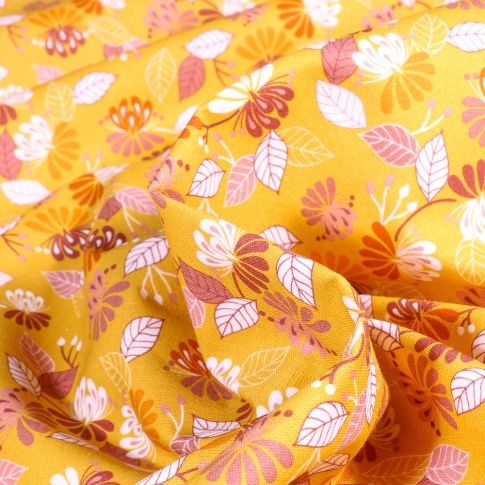 Tissu Coton imprimé Sixta Rika sur fond Jaune