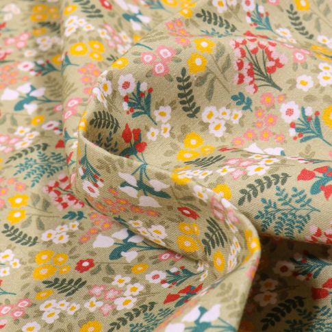 Tissu Coton MC Fabrics Fleurs des champs sur fond Vert kaki clair