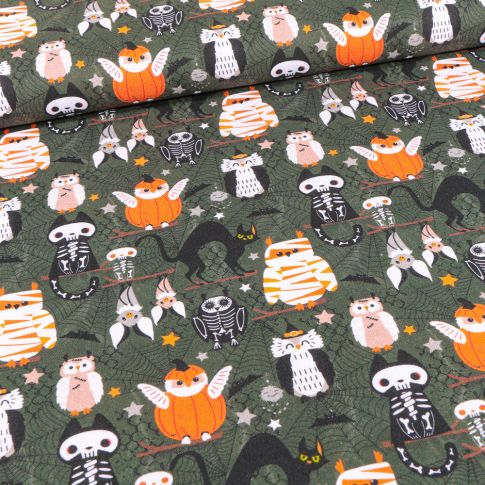 Tissu Coton imprimé Bio Animaux déguisements d'halloween sur fond Vert kaki