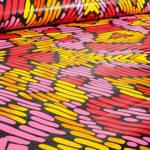 Tissu Wax africain n°  746 sur fond Noir