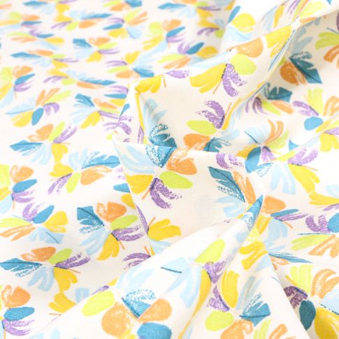 Tissu Coton imprimé Chila bleu sur fond Blanc