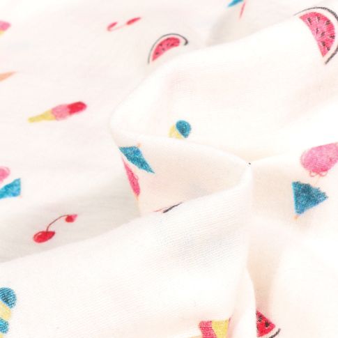 Tissu Double gaze Summer cream sur fond Blanc