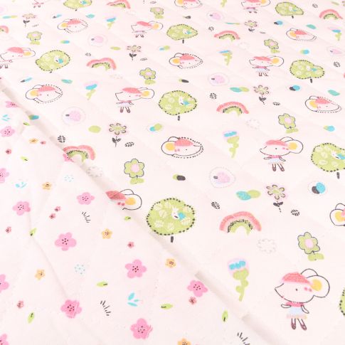 Tissu Matelassé Chally Souris et Petites Fleurs sur fond Blanc