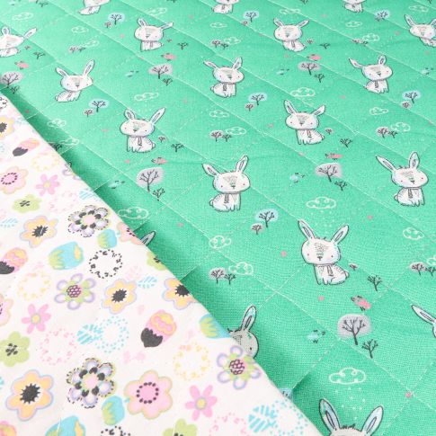 Tissu Matelassé Chally Lapin et Fleur sur fond Vert fluo