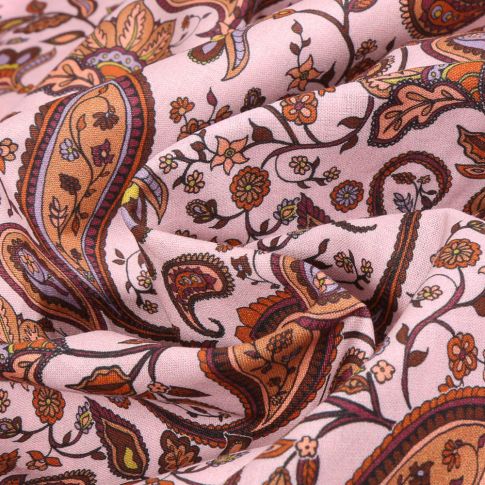 Tissu Voile de Coton Sweet Flower Motif cachemire Paisley colorés sur fond Rose pâle