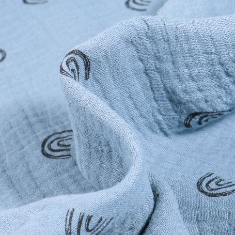 Tissu Double gaze Rainbow sur fond Bleu ciel