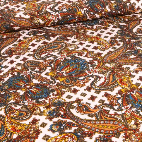 Tissu Jersey Viscose  Paisley motif Cachemire sur fond Blanc