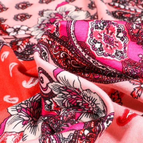 Tissu Jersey Viscose Dolorès sur fond Rose
