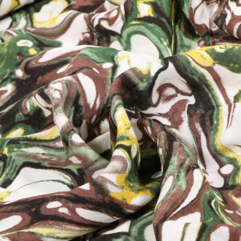 Tissu Viscose  Chally Paint vert sur fond Ecru
