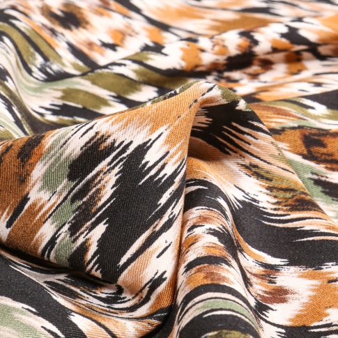 Tissu Viscose Twill  Ikat sur fond Vert kaki