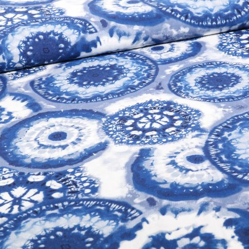 Tissu Viscose de Coton Manda bleu sur fond Blanc