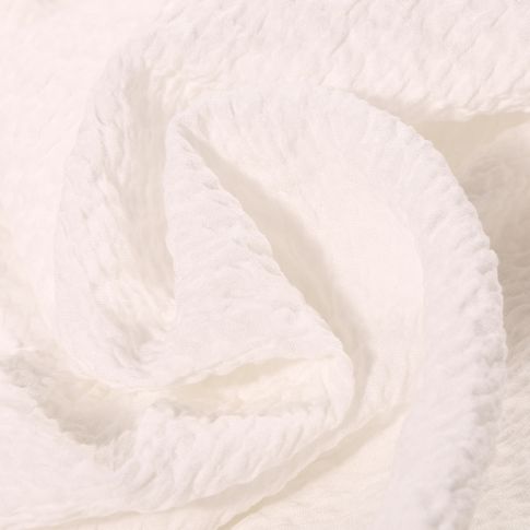 Tissu Viscose gaufré uni  Scarlett sur fond Blanc