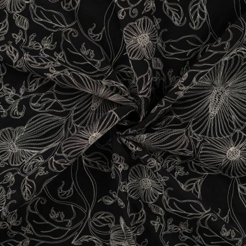 Tissu Coton brodé imprimé Fleuris sur fond Noir