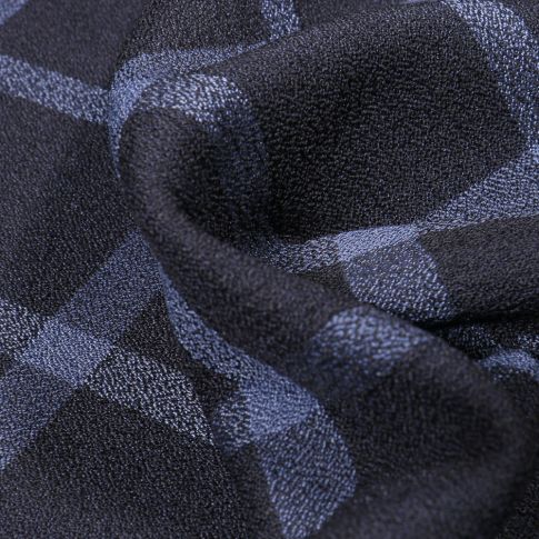 Tissu Crêpe texturé Carreaux bleus sur fond Bleu nuit