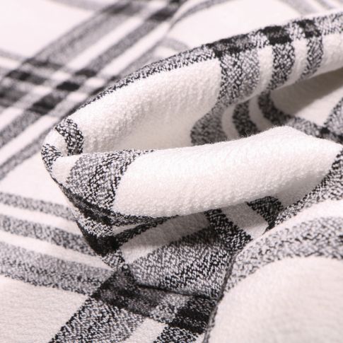 Tissu Crêpe texturé Carreaux noirs sur fond Blanc