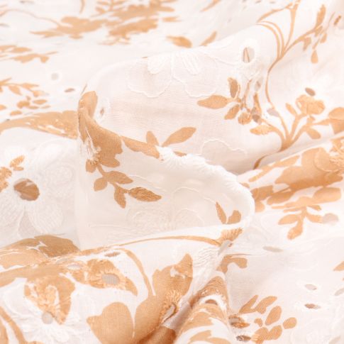 Tissu Voile de Coton brodé Balya camel sur fond Blanc
