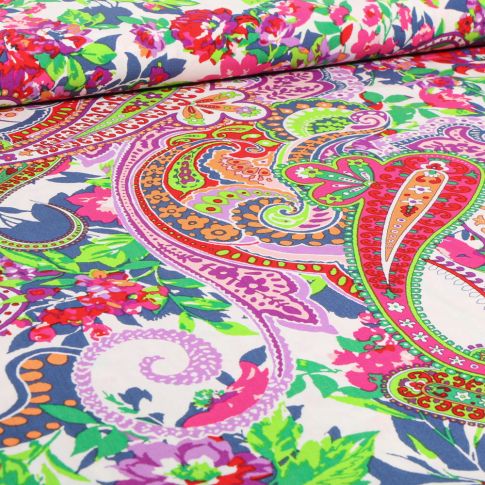 Tissu Viscose Motifs cachemire colorés fuschia sur fond Blanc