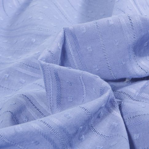 Tissu Voile de coton brodé ajouré Lola uni Bleu lavande