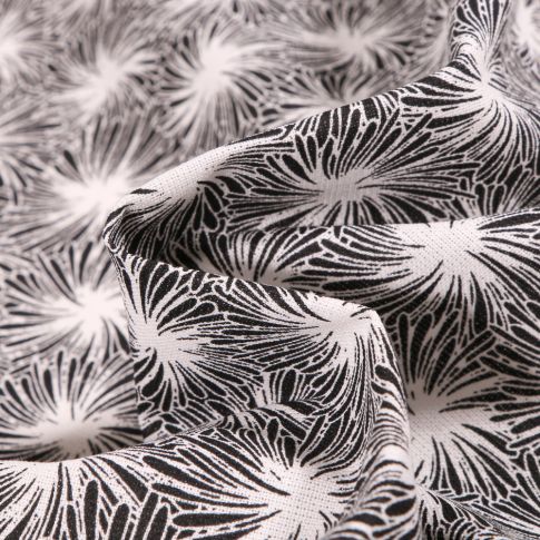 Tissu Coton imprimé Arty Futon sur fond Noir