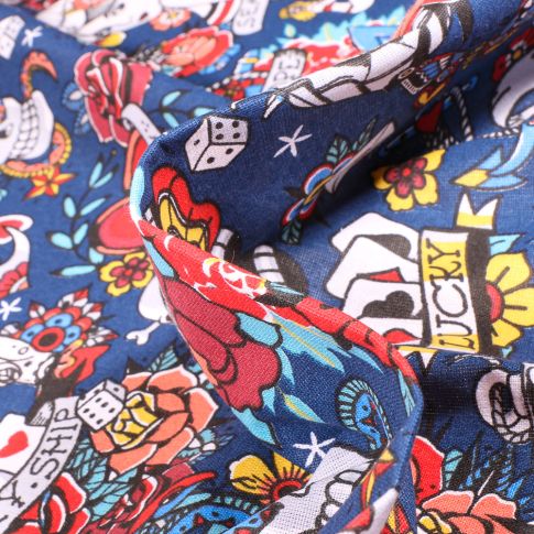 Tissu Coton imprimé Arty Tatoo sur fond Bleu marine