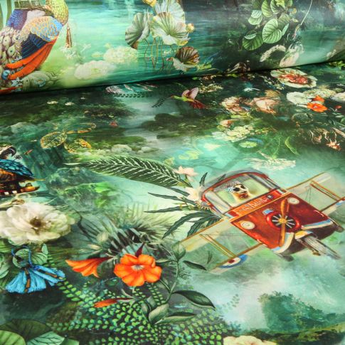Tissu Velours ras épais tout doux Expédition fantastique sur fond Vert
