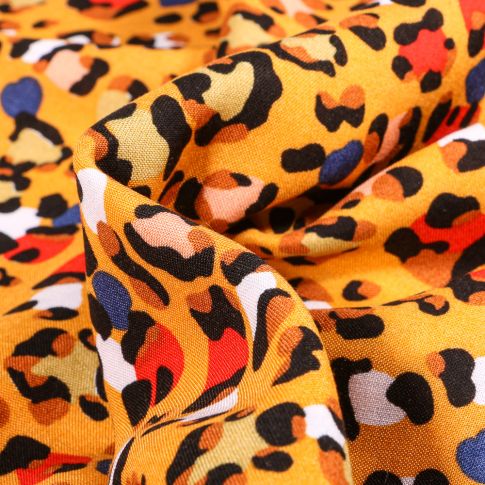 Tissu Viscose Taches léopard  colorées sur fond Jaune